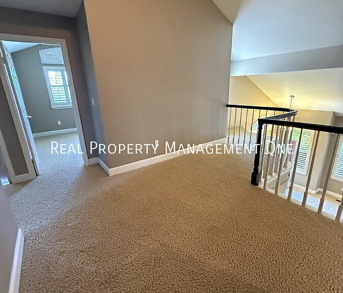 3010 Boardwalk St — Photo 19