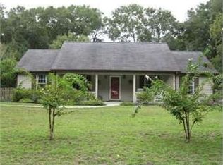 17 Wina Rd, Saint Helena Island, SC 29920