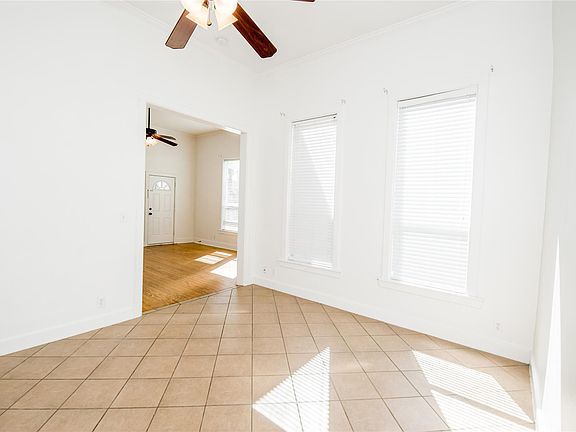 5th image of 121 Lake Park Ave