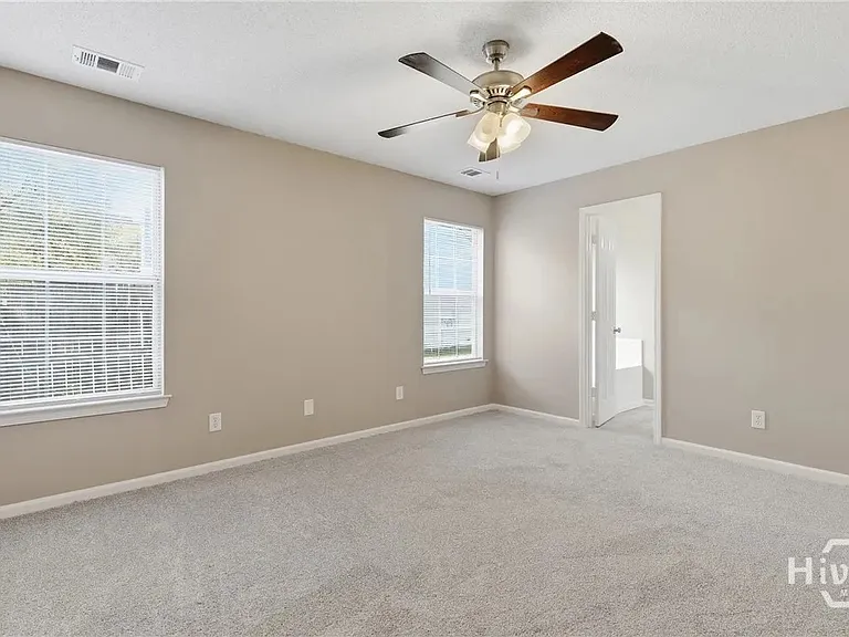 148 Silverton Rd — Photo 17
