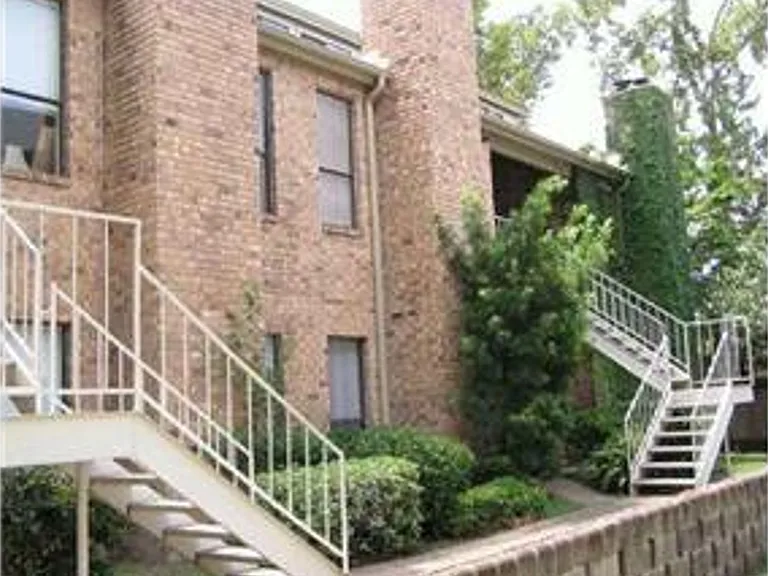 4406 Avenue A — Photo 11