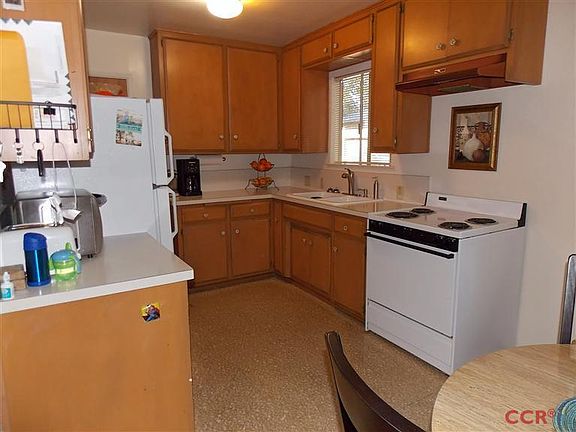 4th image of 1866 Loomis St #A