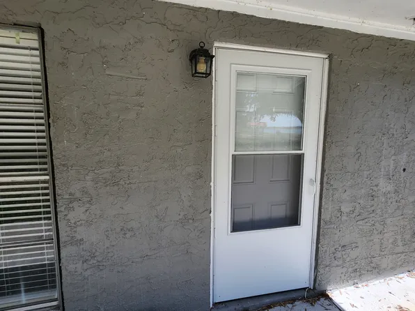 201 Fish Haven Rd #6, Auburndale, FL 33823