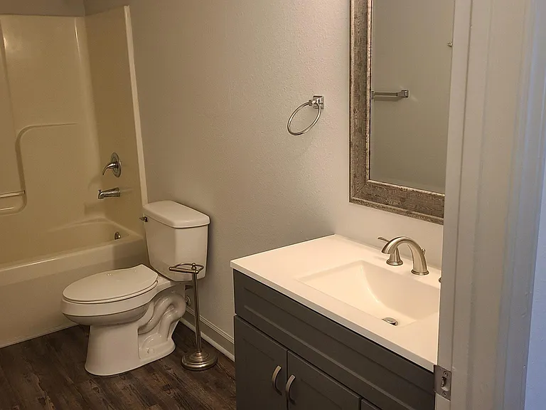 131 John Carl Dr — Photo 6