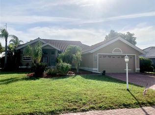 4011 72nd Ave E, Sarasota, FL 34243