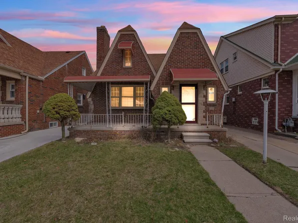 6120 Middlesex St, Dearborn, MI 48126