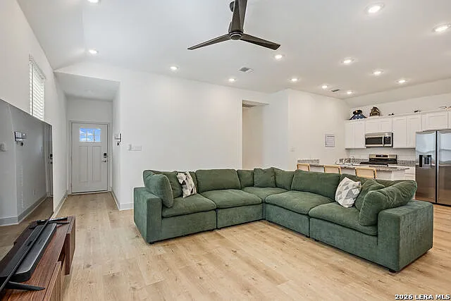 3610 Palmwood Ter — Photo 3