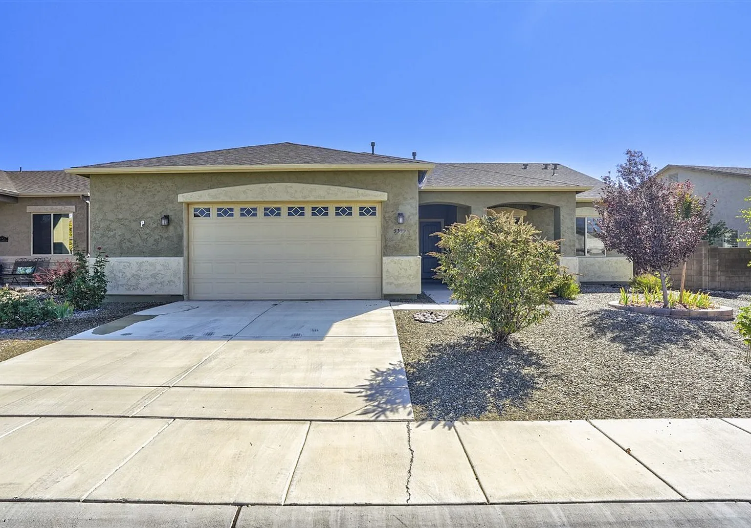 Beautiful 3-Bedroom Home in Granville with Mountain Views & Oversized Garage! — Photo 1