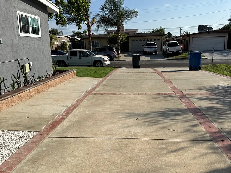 13833 Fairgrove Ave — Photo 23