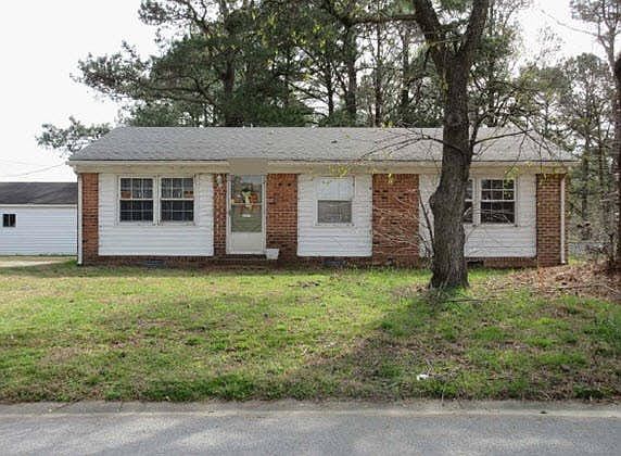 1st image of 1505 Lake Speight Dr
