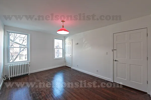 Rented by Nelson Aybar, LREB | media 4