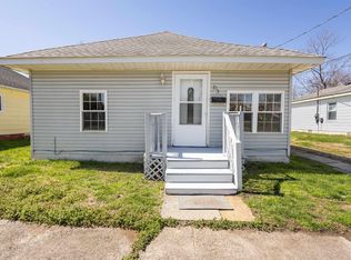 213 S Gardner St, West Frankfort, IL