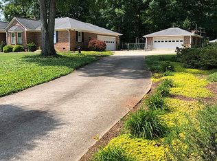 131 Welcome Ln, Pendleton, SC 29670