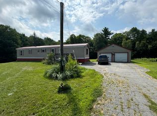 679 Morrill Pond Rd, Hartland, ME 04943