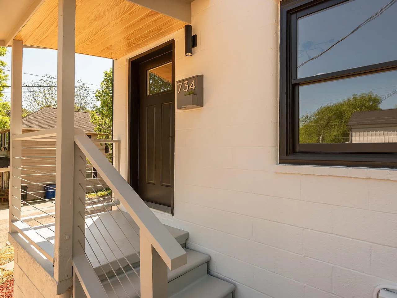 734 East Lenoir Street - 600 — Photo 4