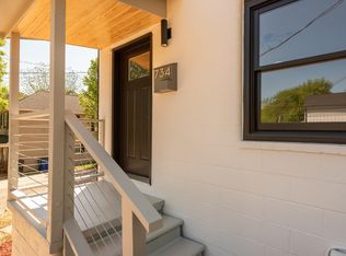 734 E Lenoir St #734, Raleigh, NC 27601