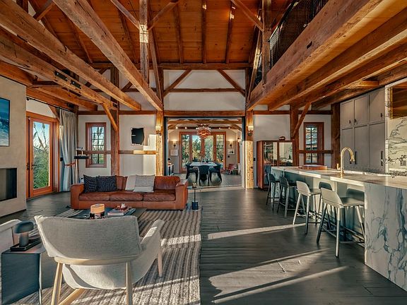 2nd image of 21831 Schellville Road