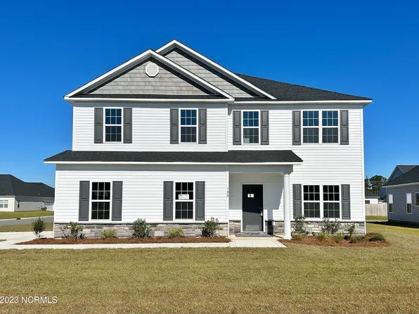 100 Jackson Heights, Jacksonville, NC 28546