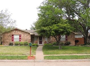 1927 J J Pearce Dr, Richardson, TX 75081
