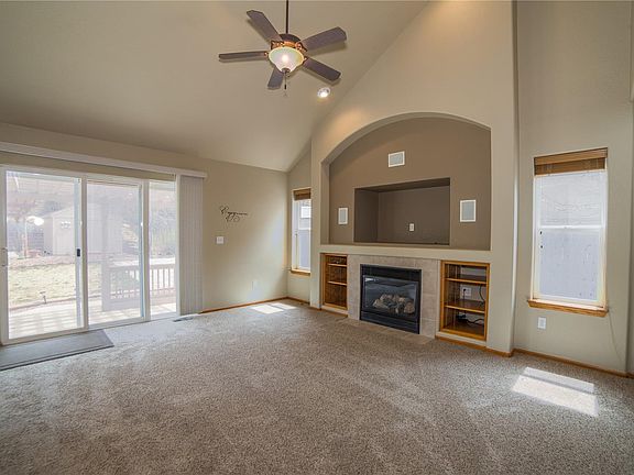 3rd image of 6581 Oasis Butte Dr