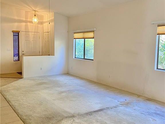 5th image of 122 Alpine Bay Ave