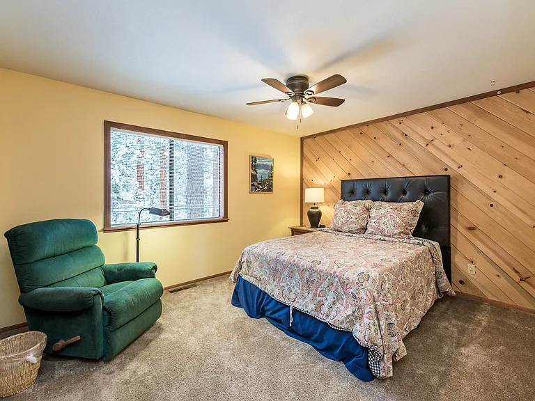 7995 Forest Glen Dr — Photo 17
