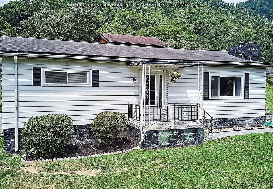 1st image of 108 Sharon Hill Dr