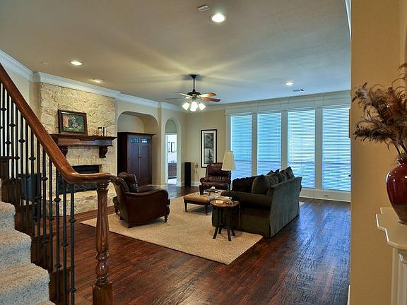 4th image of 8159 Westwind Ct