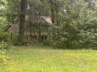 8301 Stallion Ct, Charlotte, NC 28215
