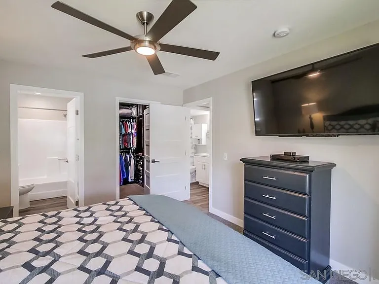 9392 Twin Trails Dr #101 — Photo 13