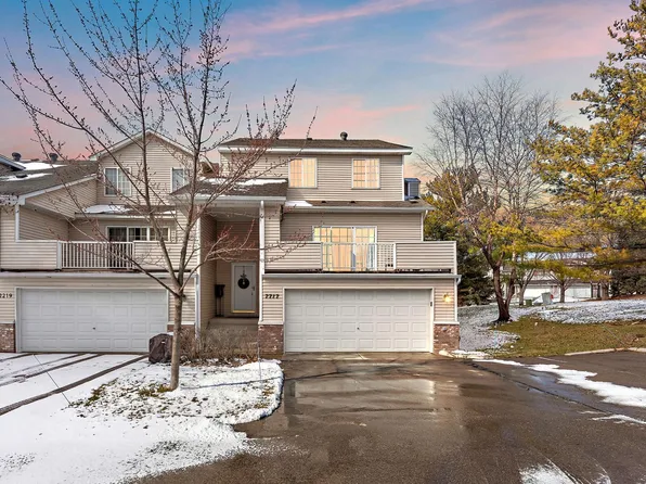 7717 Nicholas Way, Chanhassen, MN 55317