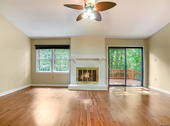 5th image of 8221 Oakley Ln