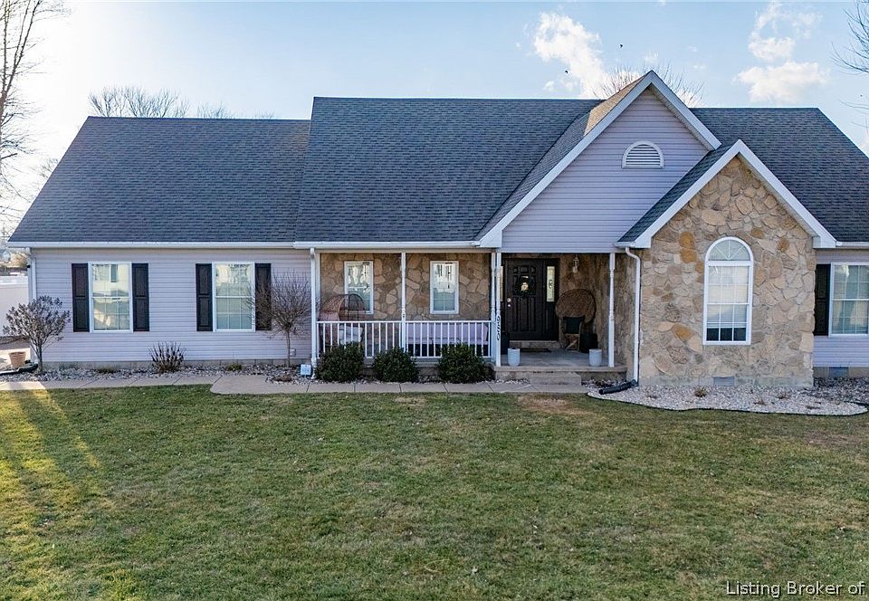 1st image of 980 S Goldenrod Lane