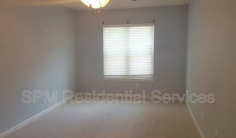 1174 Shipyard Blvd — Photo 6