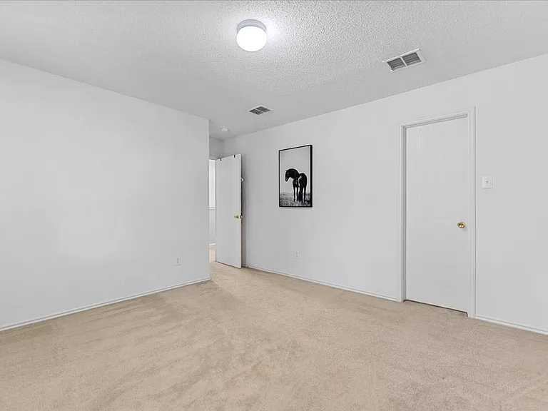 5401 Pandale Valley Dr — Photo 35