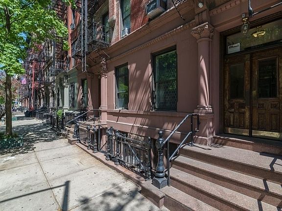 2nd image of 525 E 83rd St APT 4R
