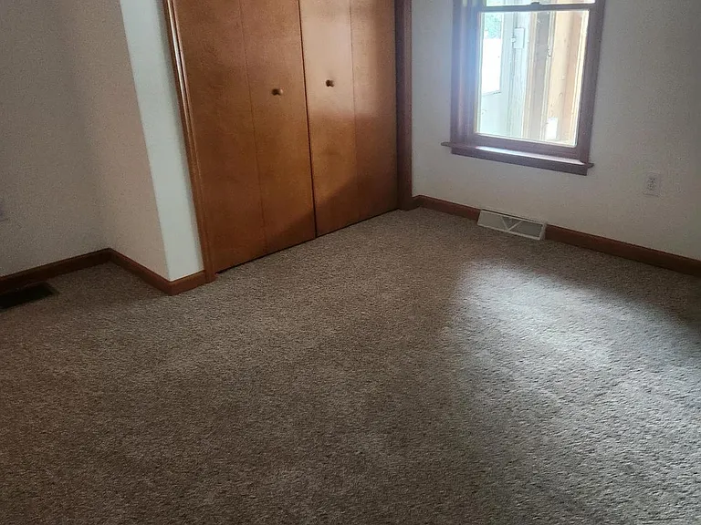 229 Central Ave — Photo 8