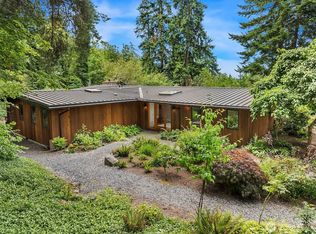 13633 SE 1st St, Bellevue, WA 98005