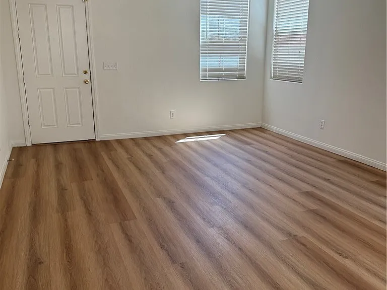 3308 Barada Heights Ave — Photo 7