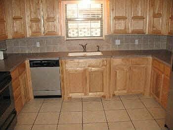 5th image of 10 Woodhaven Cir
