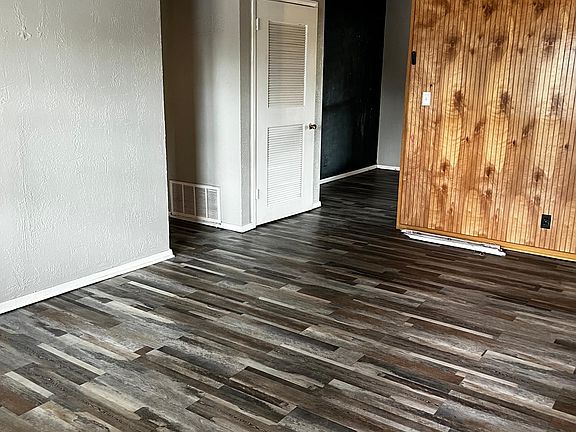 2nd image of 4209 Mesa Cir