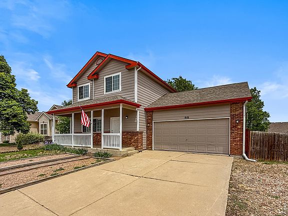 2nd image of 918 Cliffrose Way