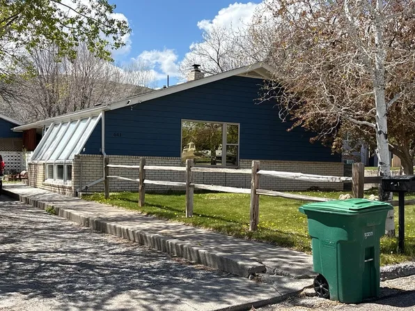 641 4th St, Meeker, CO 81641