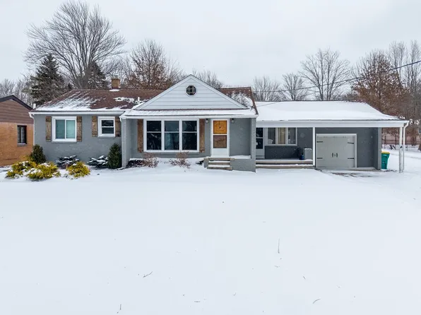 4683 Parker Rd, Hamburg, NY 14075