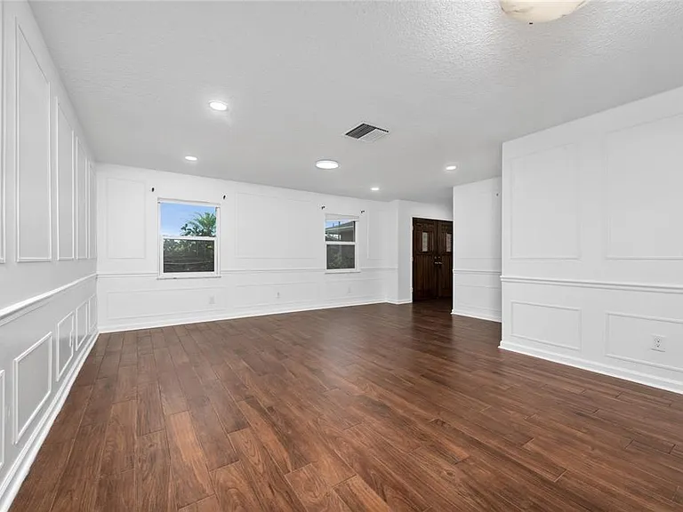 3175 Lake Anderson Ave — Photo 7