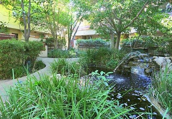2nd image of 909 Westbourne Dr #206
