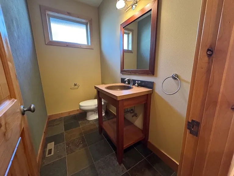 61890 Fall Creek Loop — Photo 17