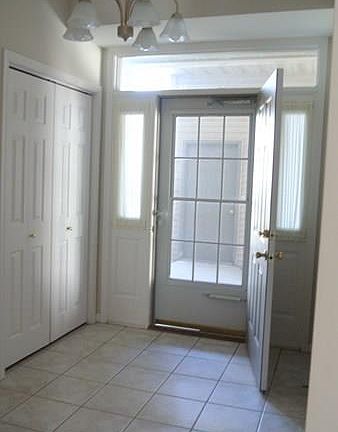 3rd image of 7325 N Villa Lake Dr