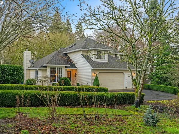 2770 NE Roberts Ln, Newberg, OR 97132