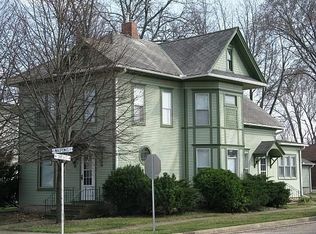 400 Wauponis St, Tonica, IL 61370